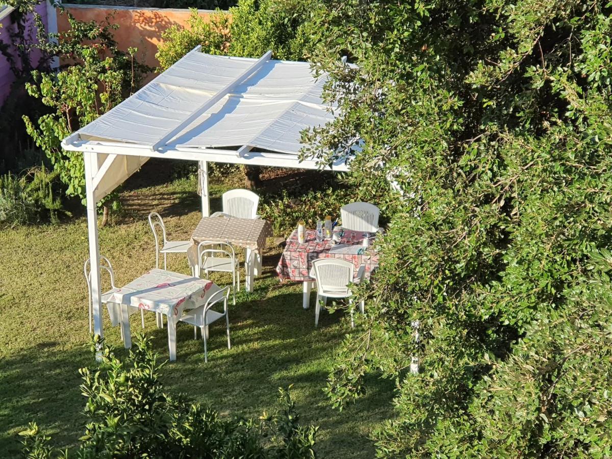 穆拉沃拉Sa Mariposa住宿加早餐旅馆 外观 照片